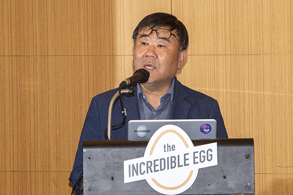 이영관 KC enc의 기술 고문 상무가 ‘미국 계란가공품의 이해와 이용’이라는 주제로 발표하고있다. 사진=정태권 기자 mana@